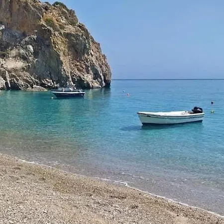 C'est La Vie 1 Ammopi Karpathos أموبي