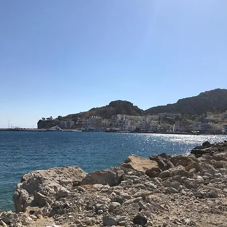 فيلة C'est La Vie 1 Ammopi Karpathos