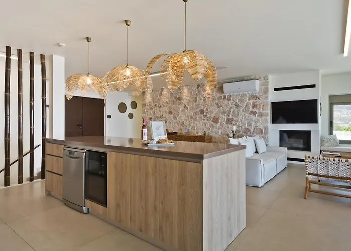 C'est La Vie 1 Ammopi Karpathos